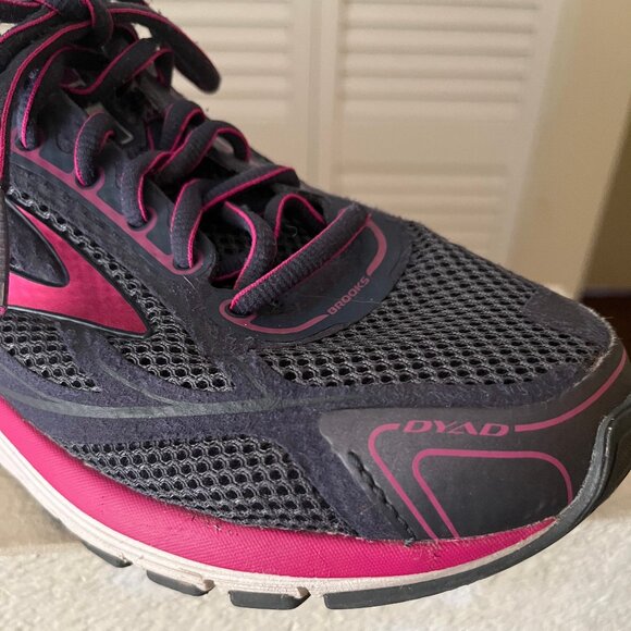 Brooks Dyad 9 wide - Picture 9 of 11